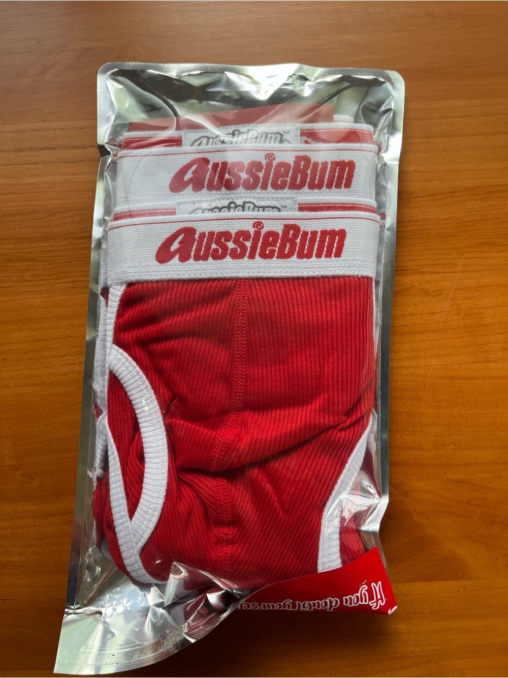 Pair of AussieBum Classics Red and White Men's Briefs plus Locker Magnets